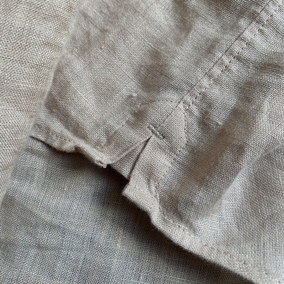 225$ Theory Irving Shirt in Relaxed Linen - Picture 5 of 12